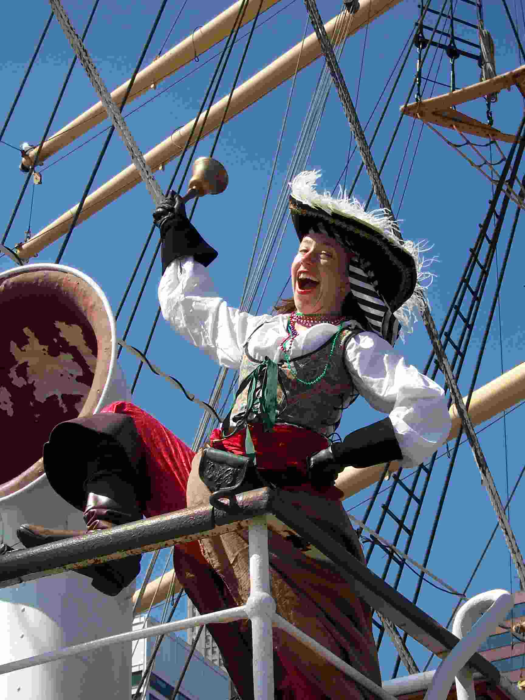 Cap'n Mary